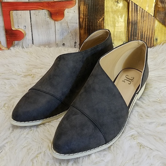 J&G Shoes - J & G Womens Pointed Toe Slip-On Size 8